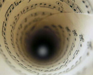 Além da Estética: Um Ensaio Sobre a Música Sacra e Seu Significado