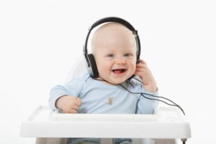 Cientistas Criaram uma Música que Deixa Bebês Felizes